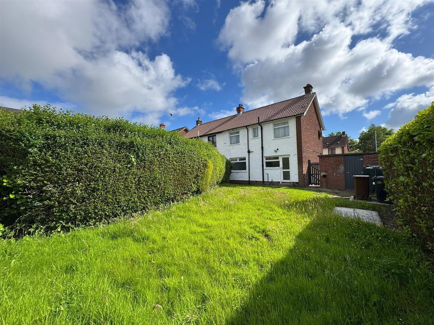 21 Derry Hill 9 of 10