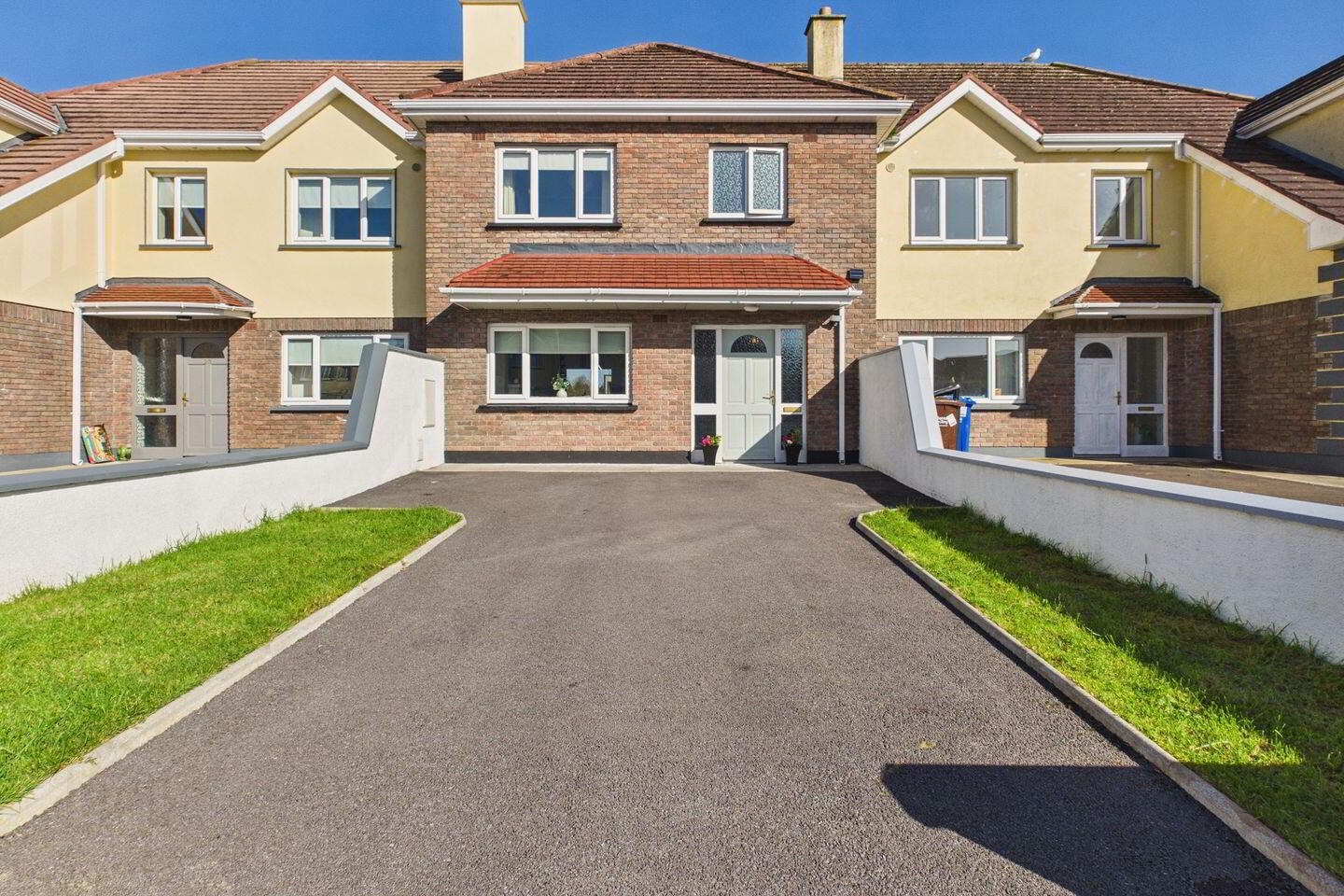 22 Abbeyfield 1 of 37