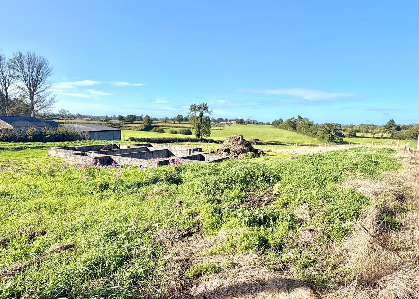 Building Site Between, 63 & 69 Mullantine Road 2 of 7