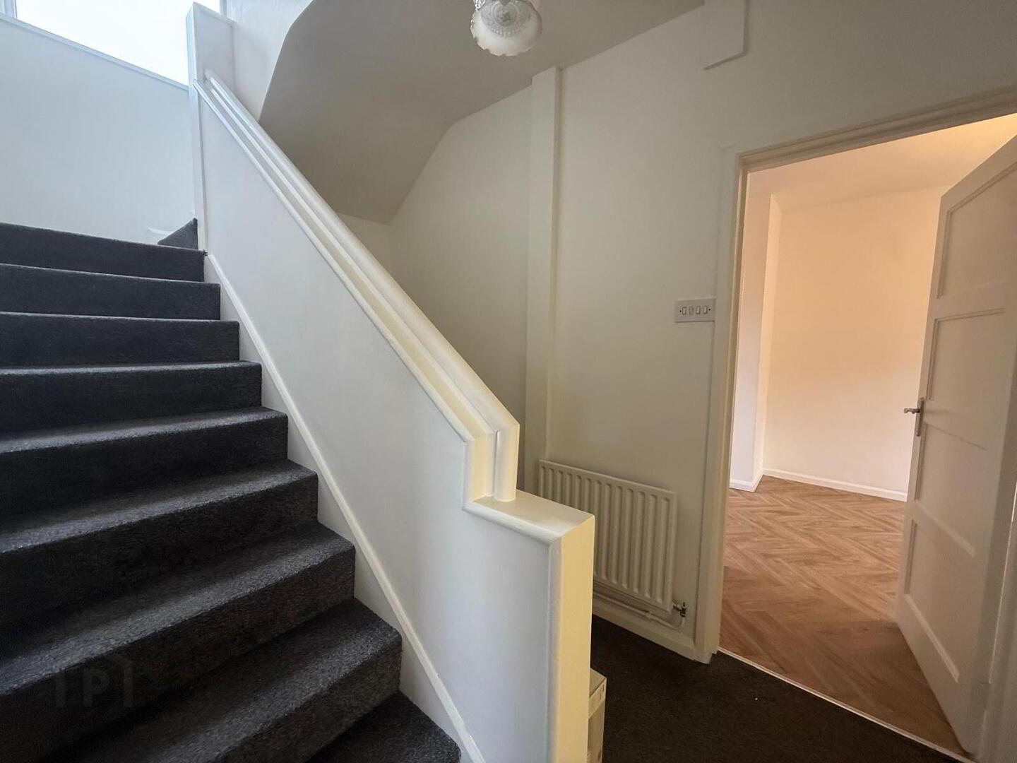 8 Abercorn Avenue 3 of 11