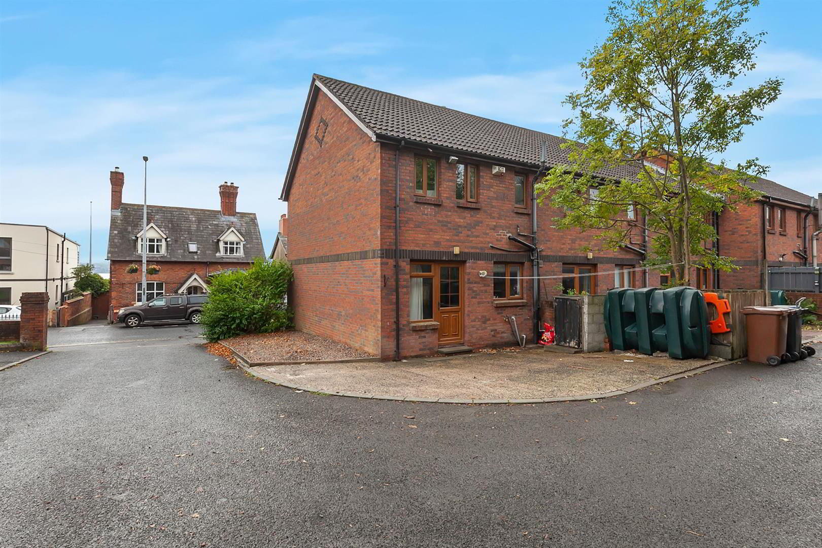 5 Old Manse Court 17 of 17