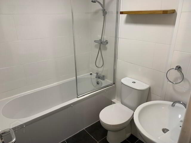 12 Rossmore Apartments, 48 Rossmore Drive 7 of 7