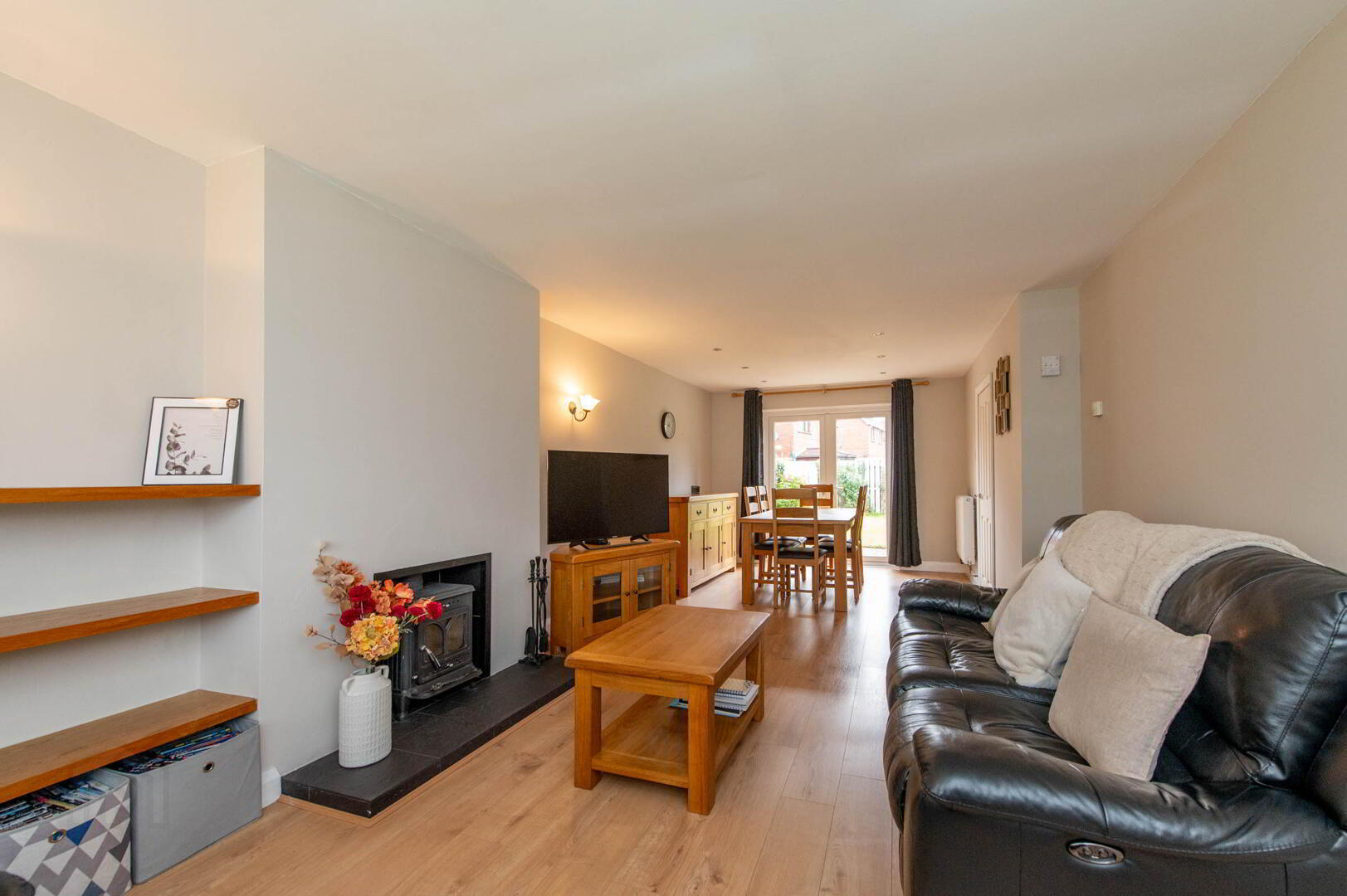6 Glenview Crescent 3 of 26