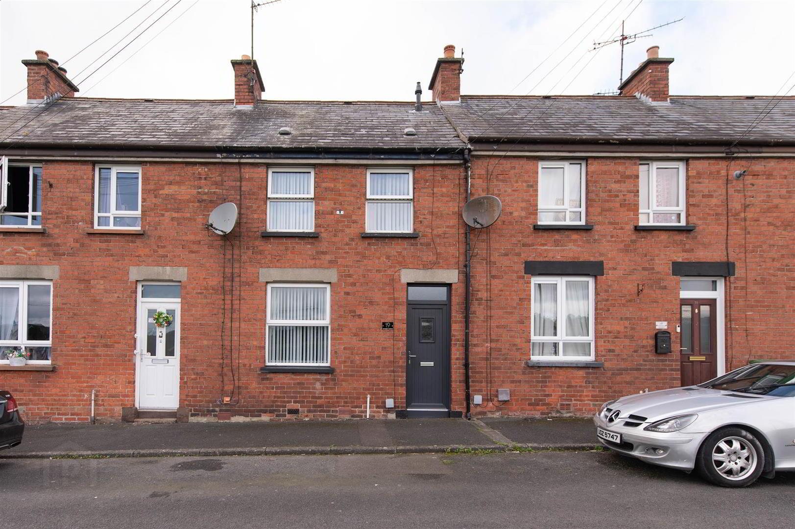 19 Edenderry Gardens 1 of 29