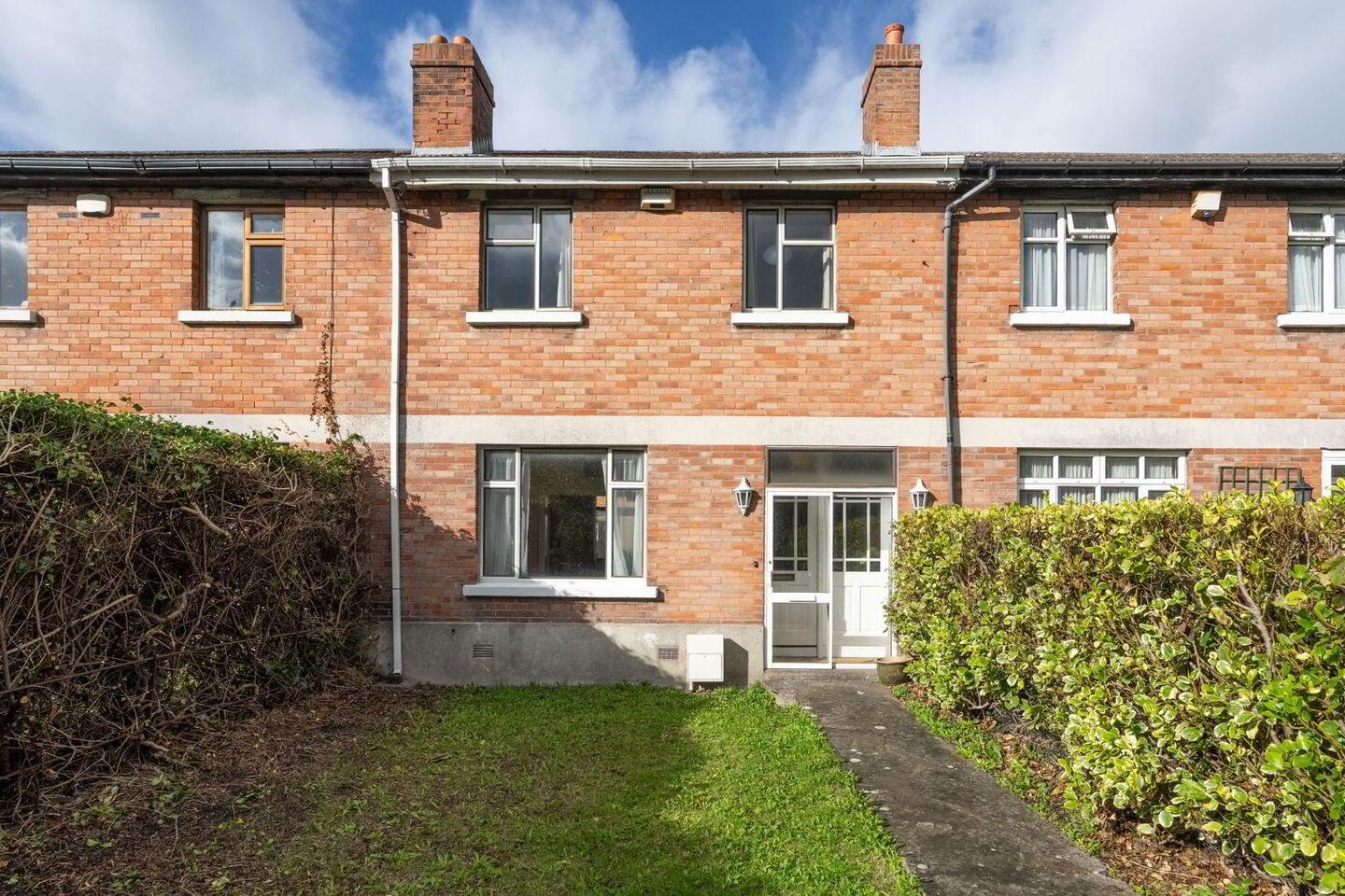 Greenogue, 13c Leinster Road West 1 of 23