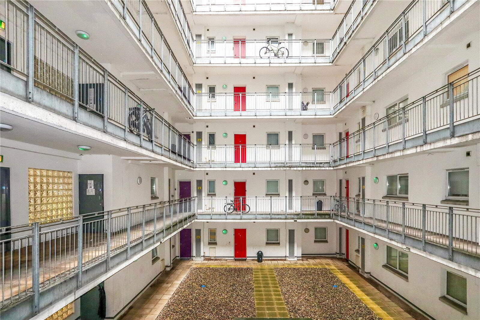 Apartment 2G Library Square 13 Kent Street 8 of 8