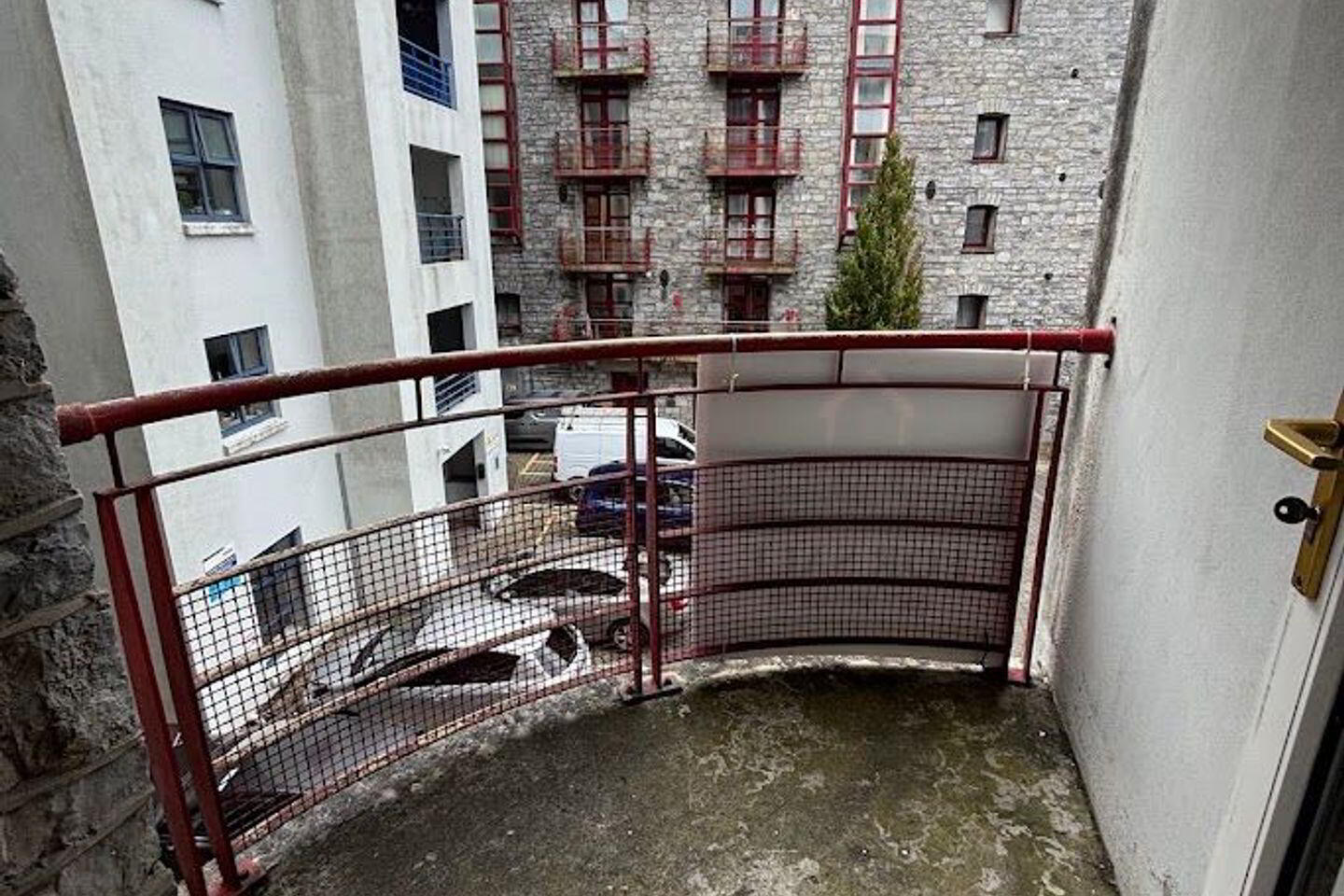 Apartment 59 Mill House Cornmarket Street 11 of 12