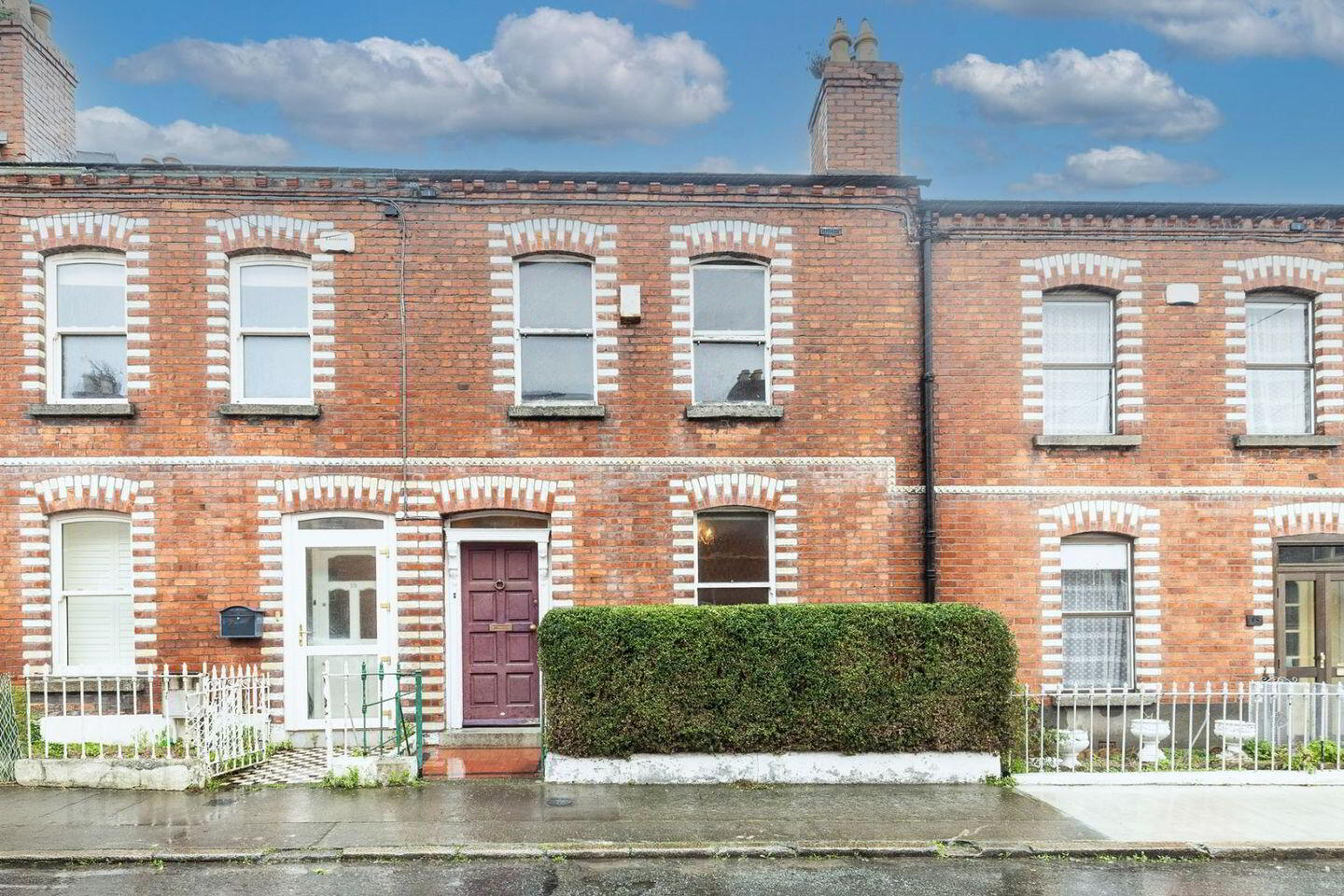 17 Saint Clement's Road 1 of 22