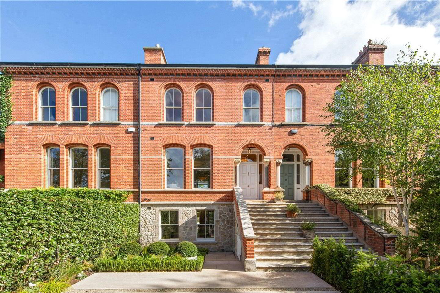 44 Leeson Park 1 of 66