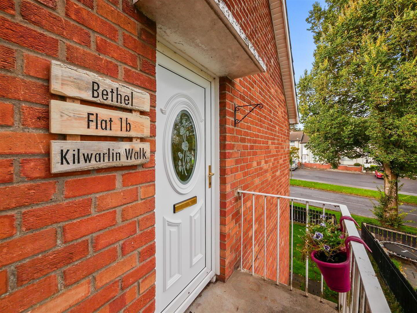 Flat 1B, Kilwarlin Walk 3 of 11