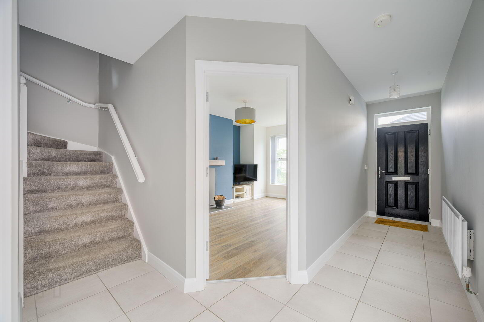 26 Prince Regent Park 3 of 22