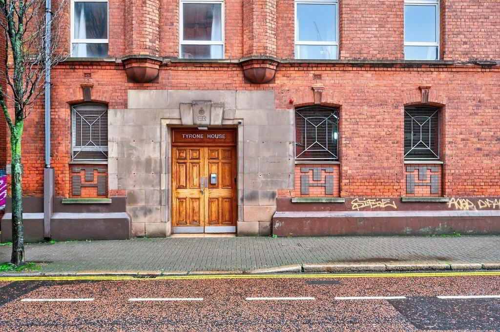 Flat 4 Tyrone House, 30 Adelaide Street 2 of 12