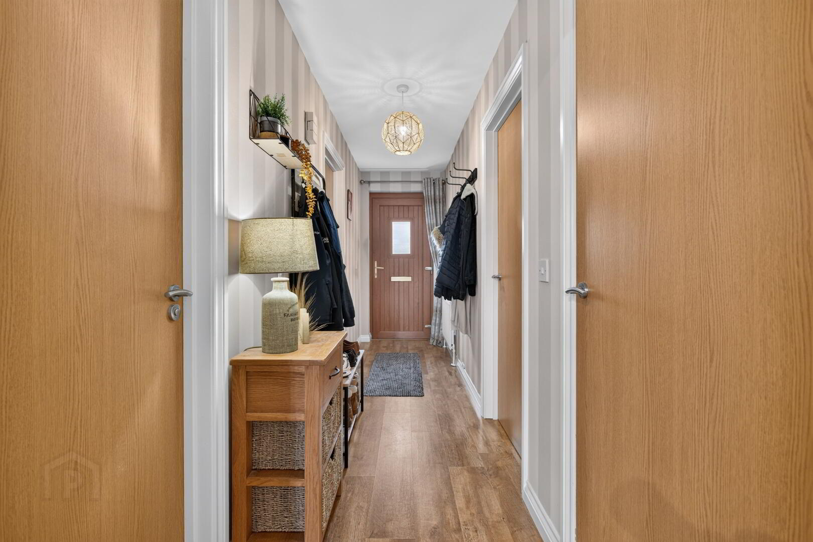 9 Westbourne Manor 3 of 20