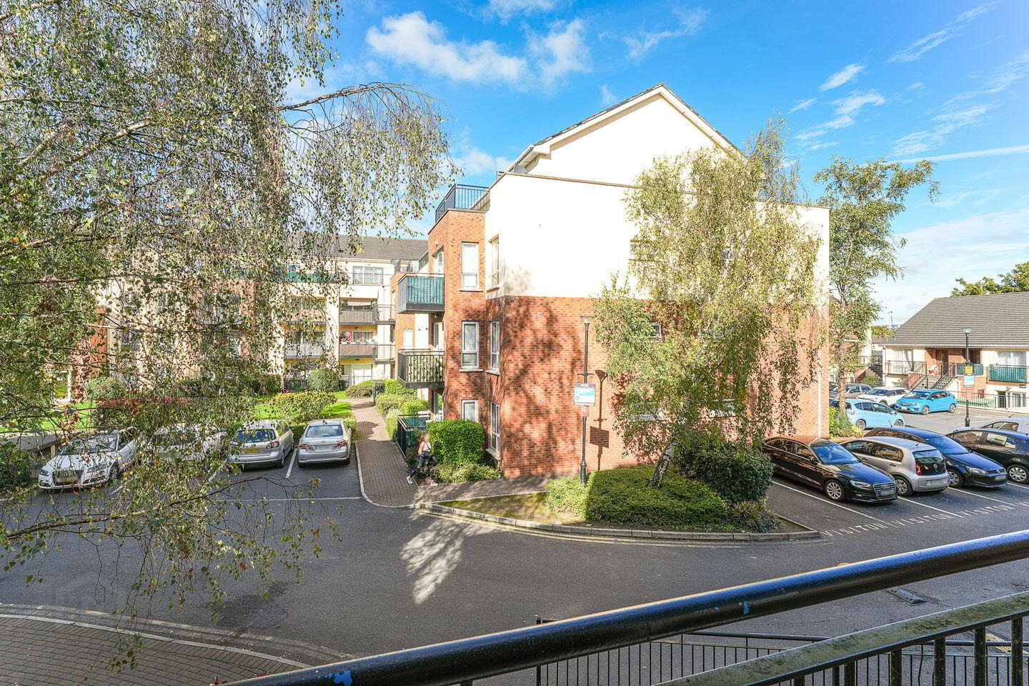 34 Thornfield Square 14 of 15