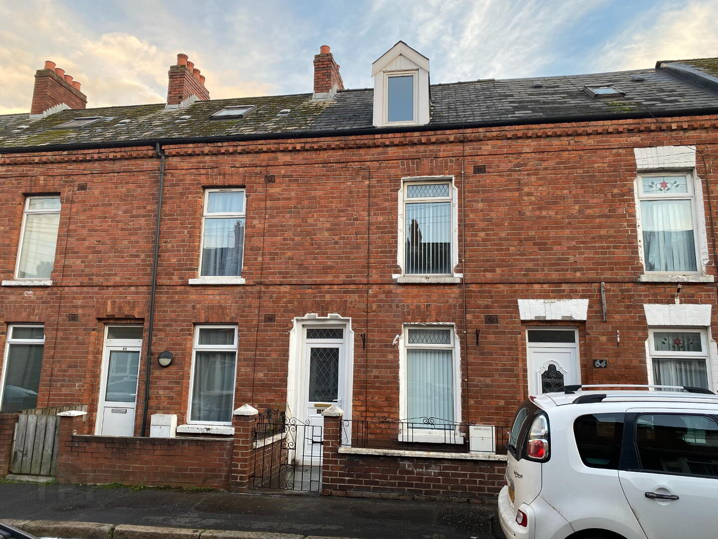 62 Rockview Street 1 of 11
