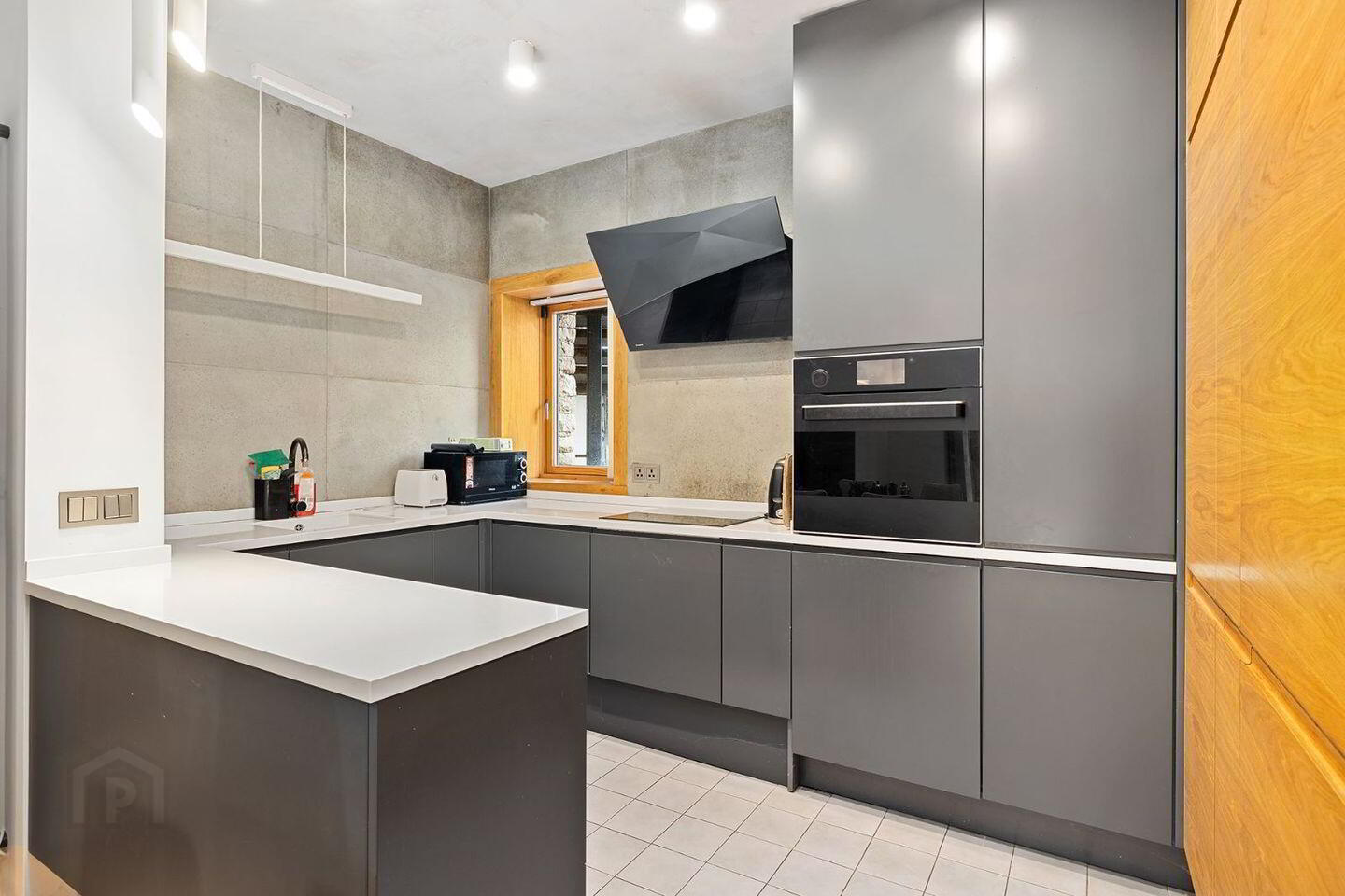 D16 Garden Apartments 3 of 16