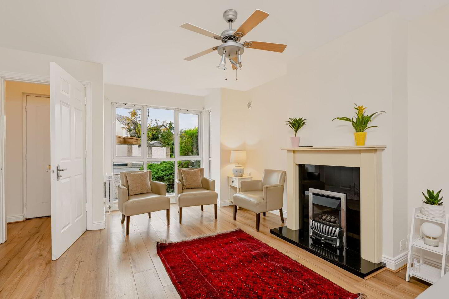 47 Chapel Farm Road 3 of 20
