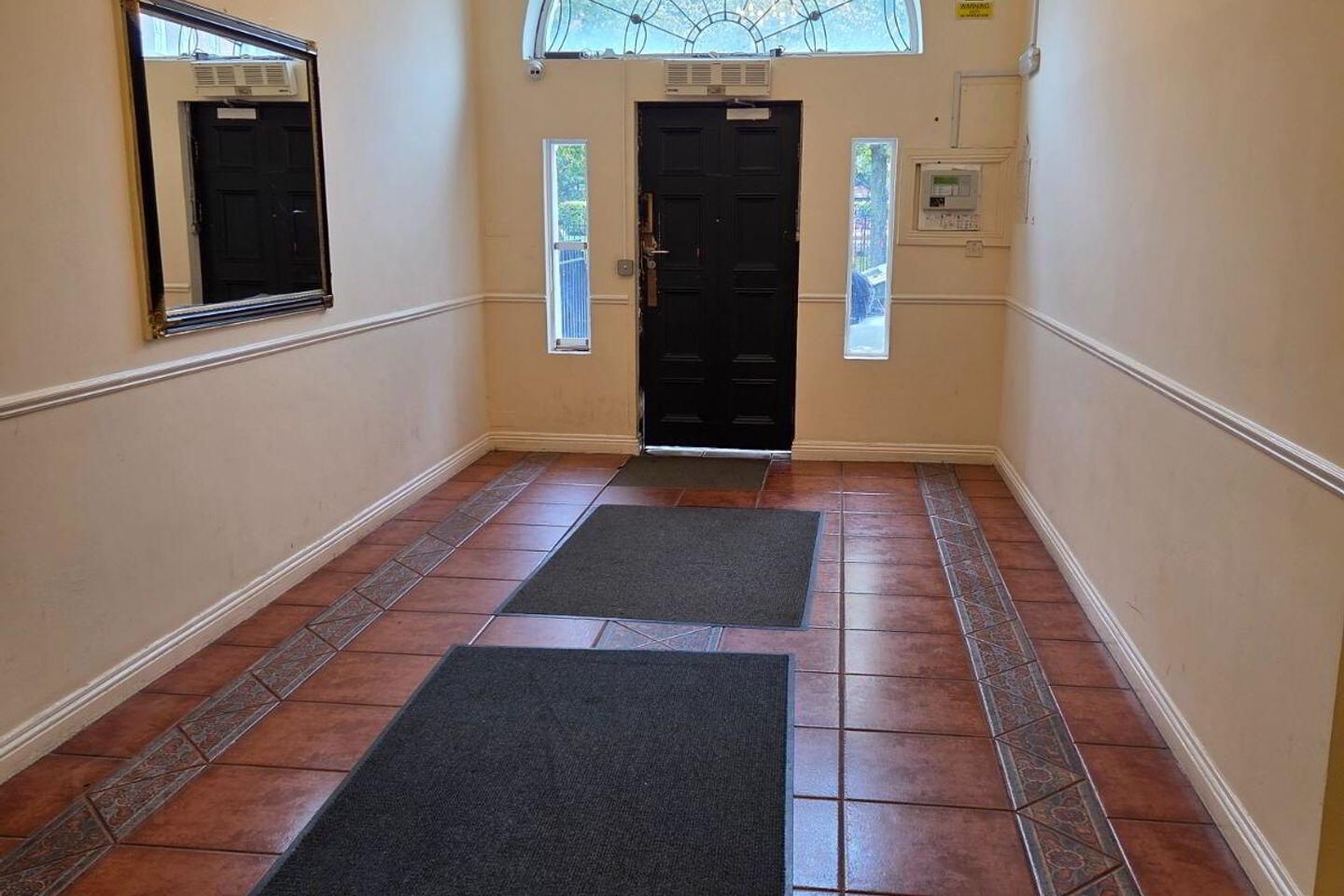 Apartment 23 35 - 38 Mountjoy Square South 3 of 17