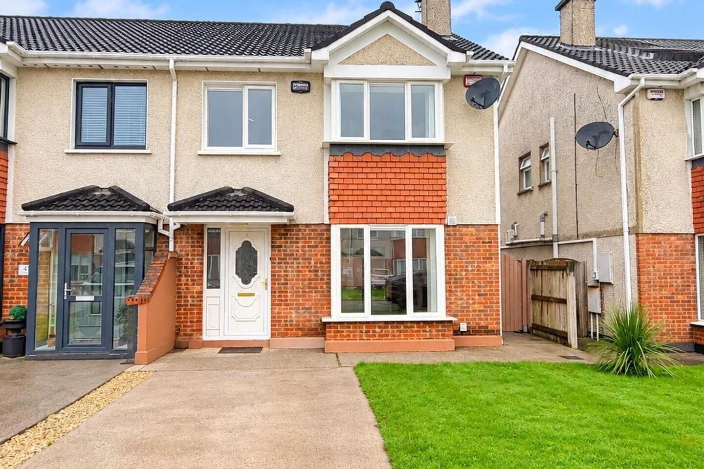 46 Rivergrove 1 of 16