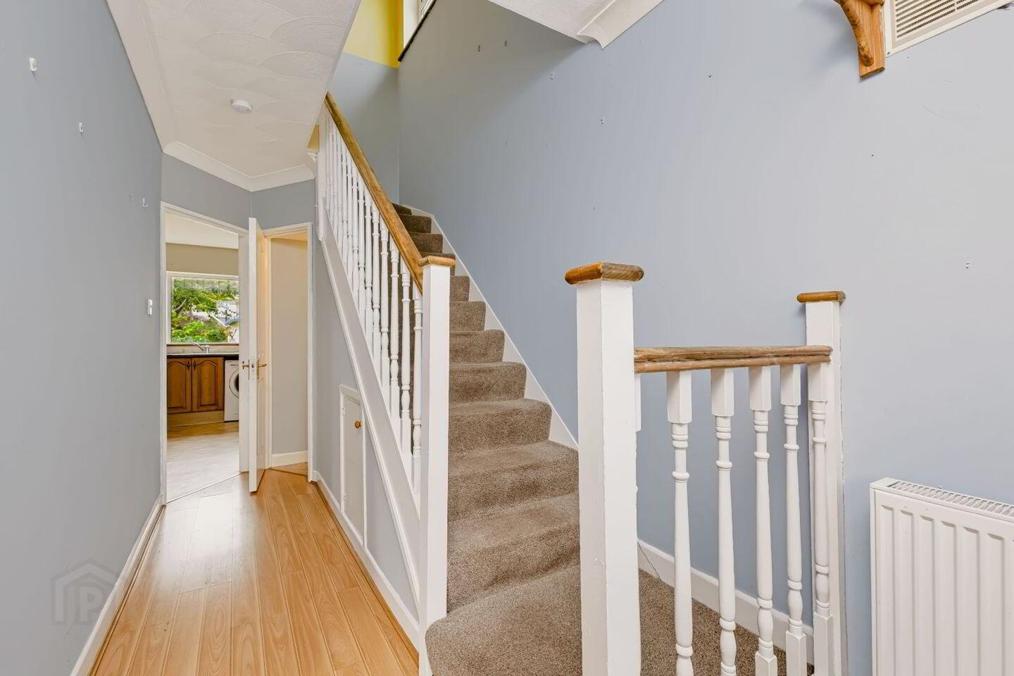 21 Berwick Way 2 of 24