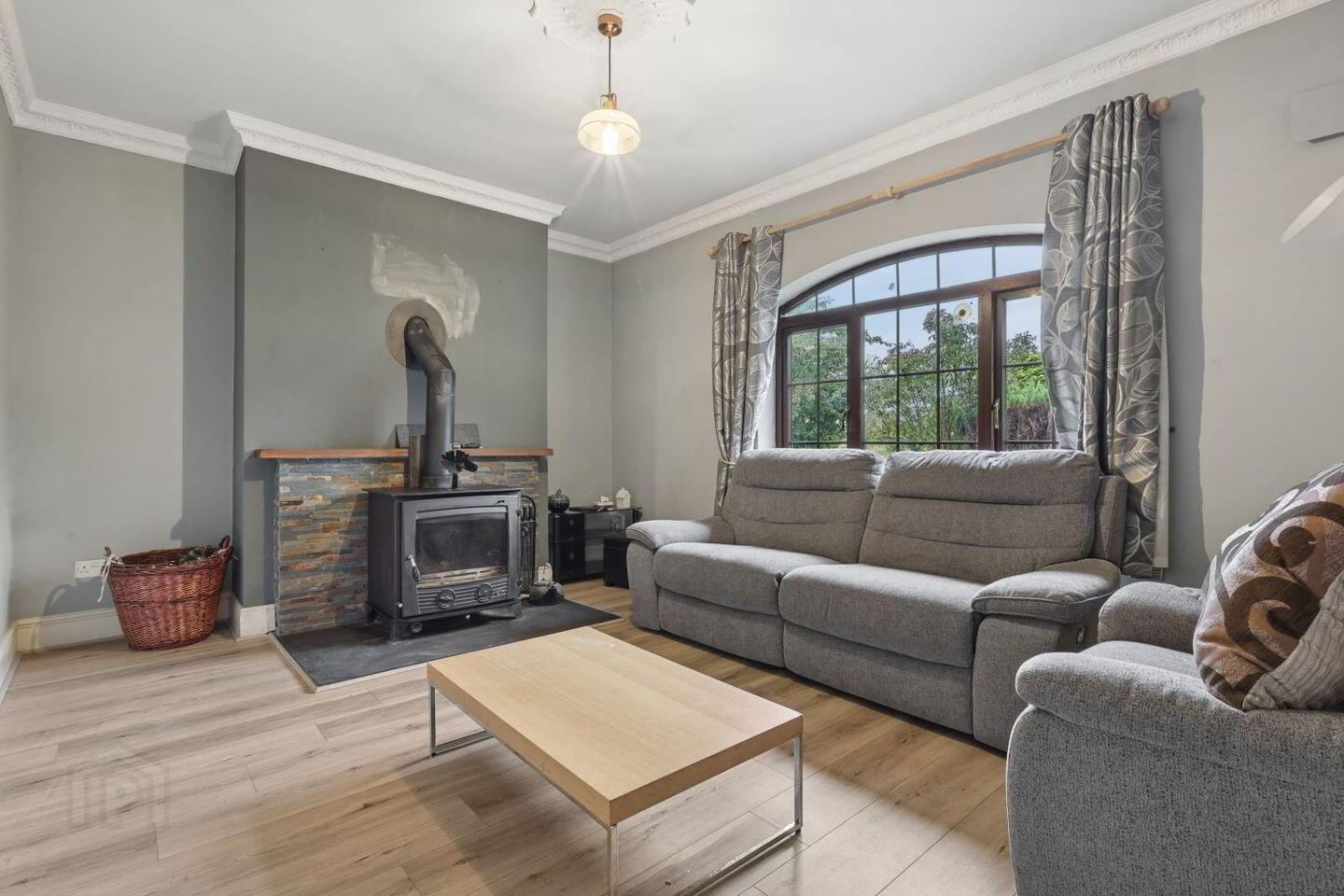Woodside 3 of 33