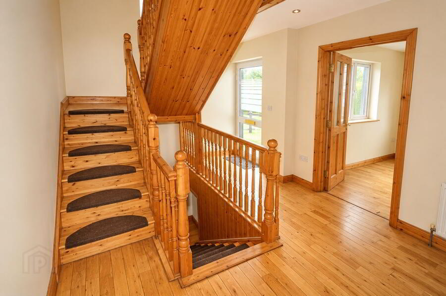 2 Keenaghan Close 2 of 18