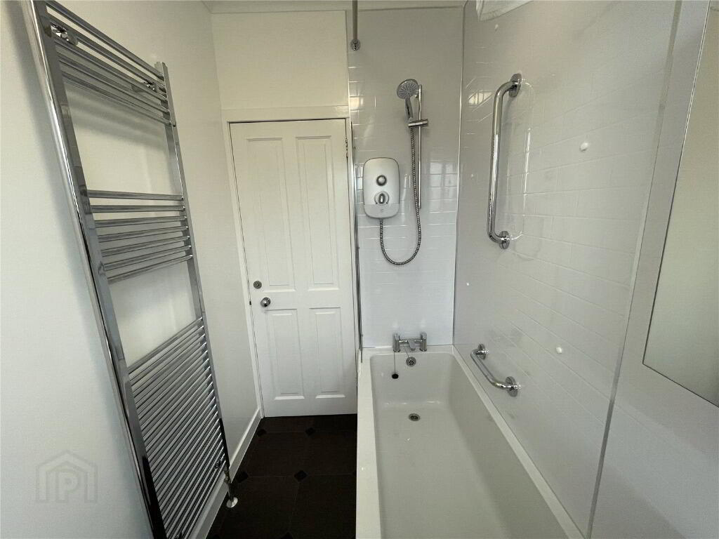 6 Glendevon Avenue 7 of 7