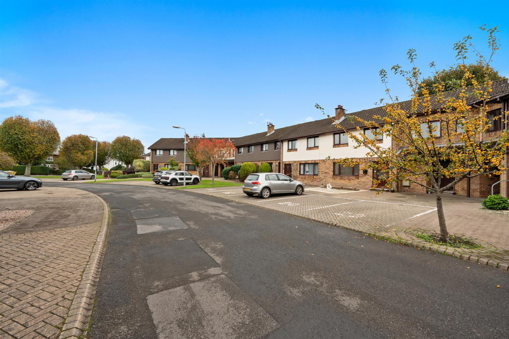 20 Strathearn Mews 14 of 14
