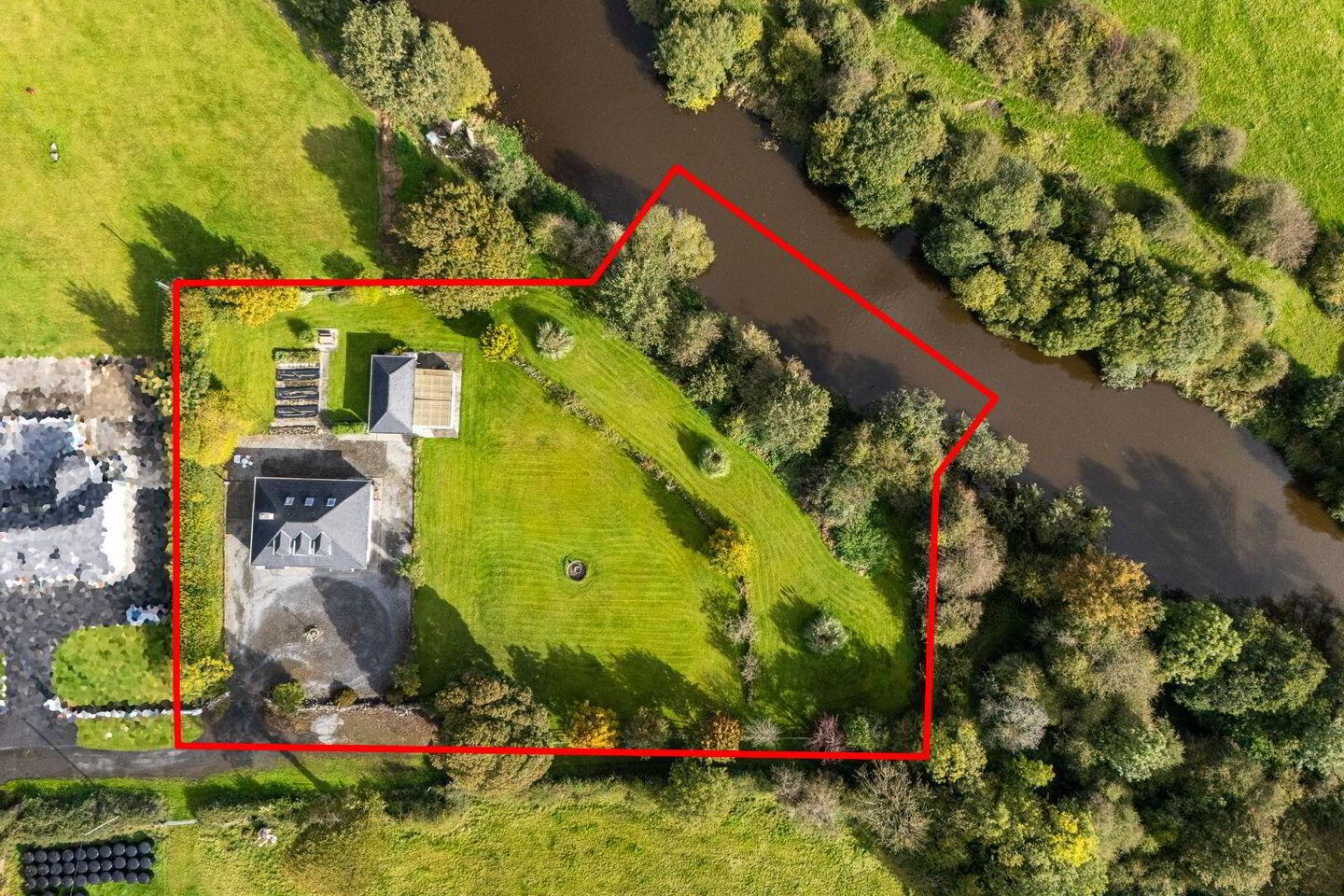 The Avenue, Ballyclare 2 of 54