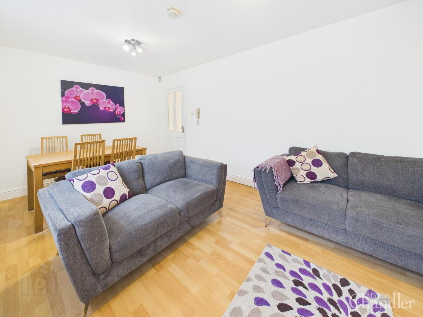 Apt 2 Harland Mews, 20A Station Road 3 of 10