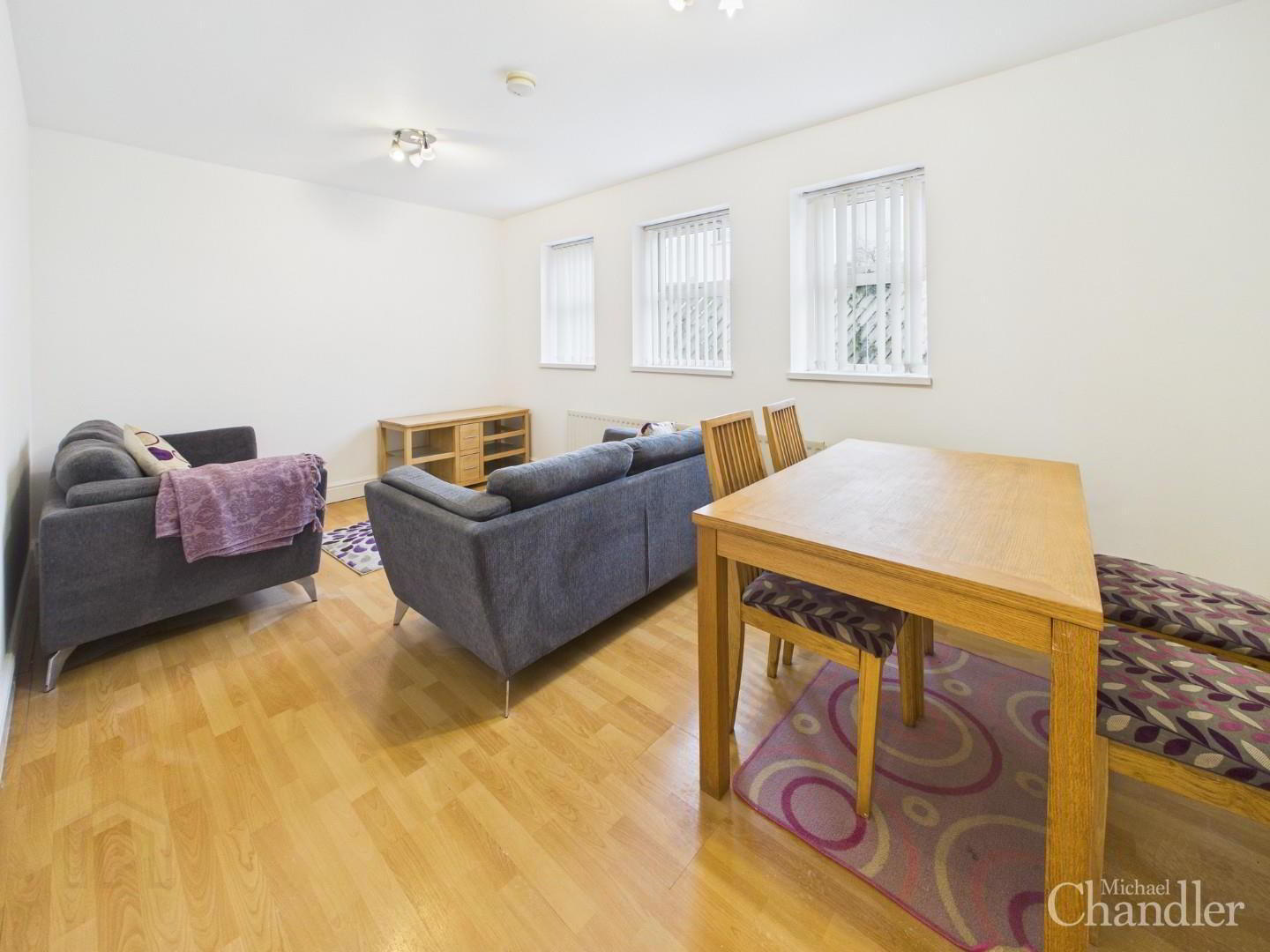 Apt 2 Harland Mews, 20A Station Road 2 of 10