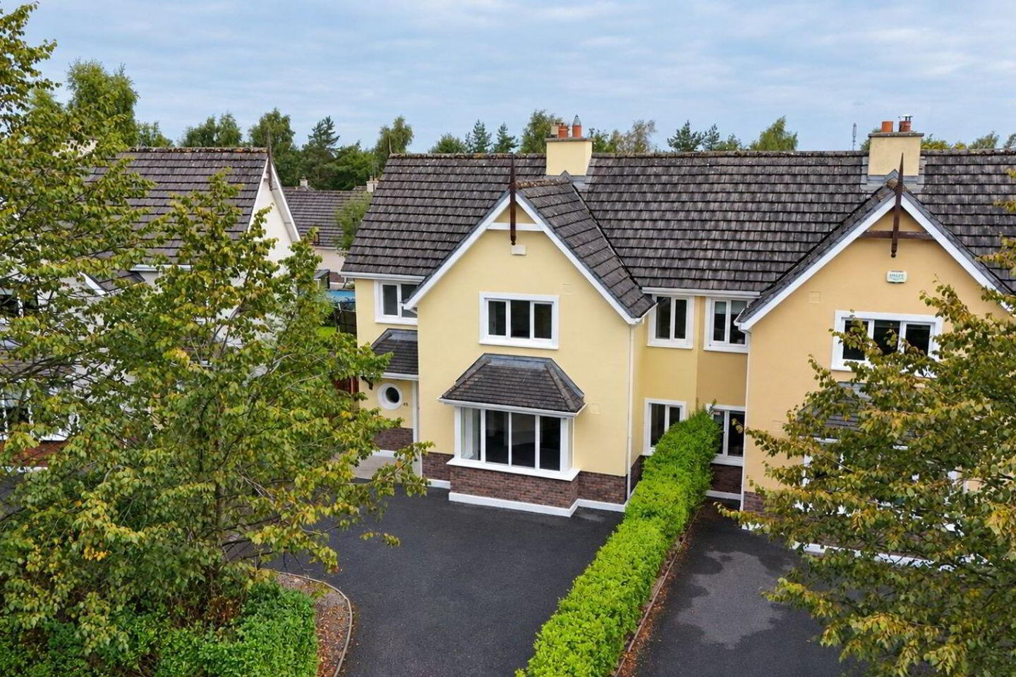45 Ashley Gardens 2 of 30