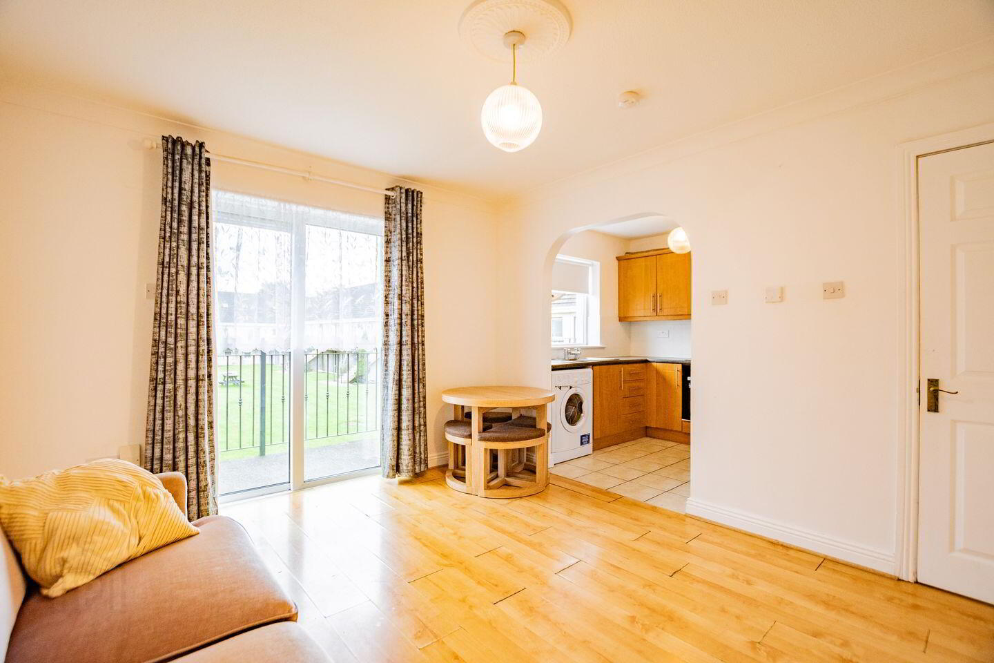 32 Ushnagh Court 3 of 27