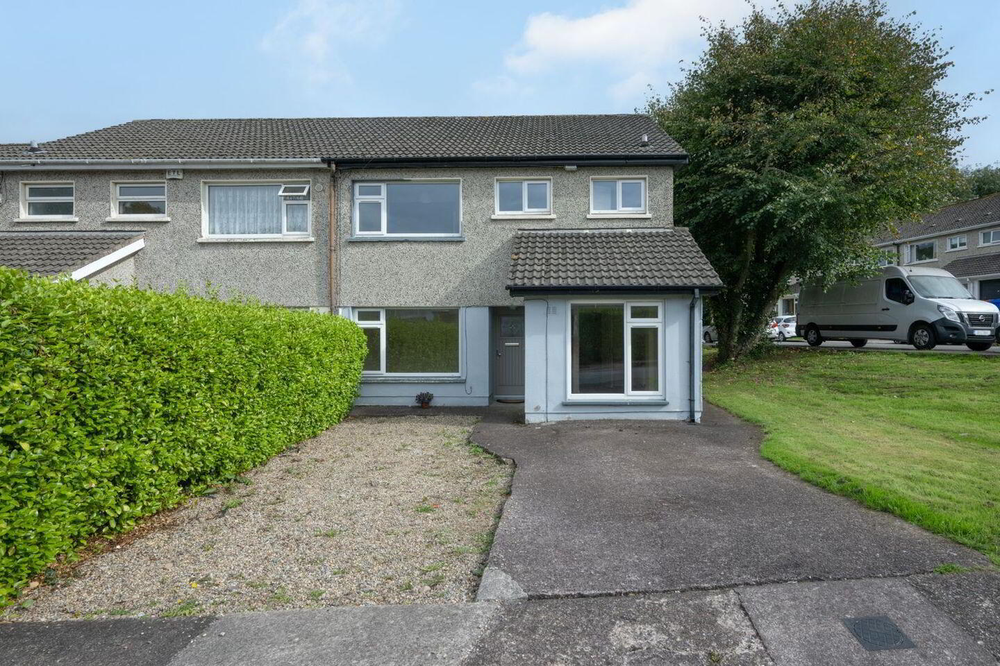 13 Westbury Estate 1 of 37
