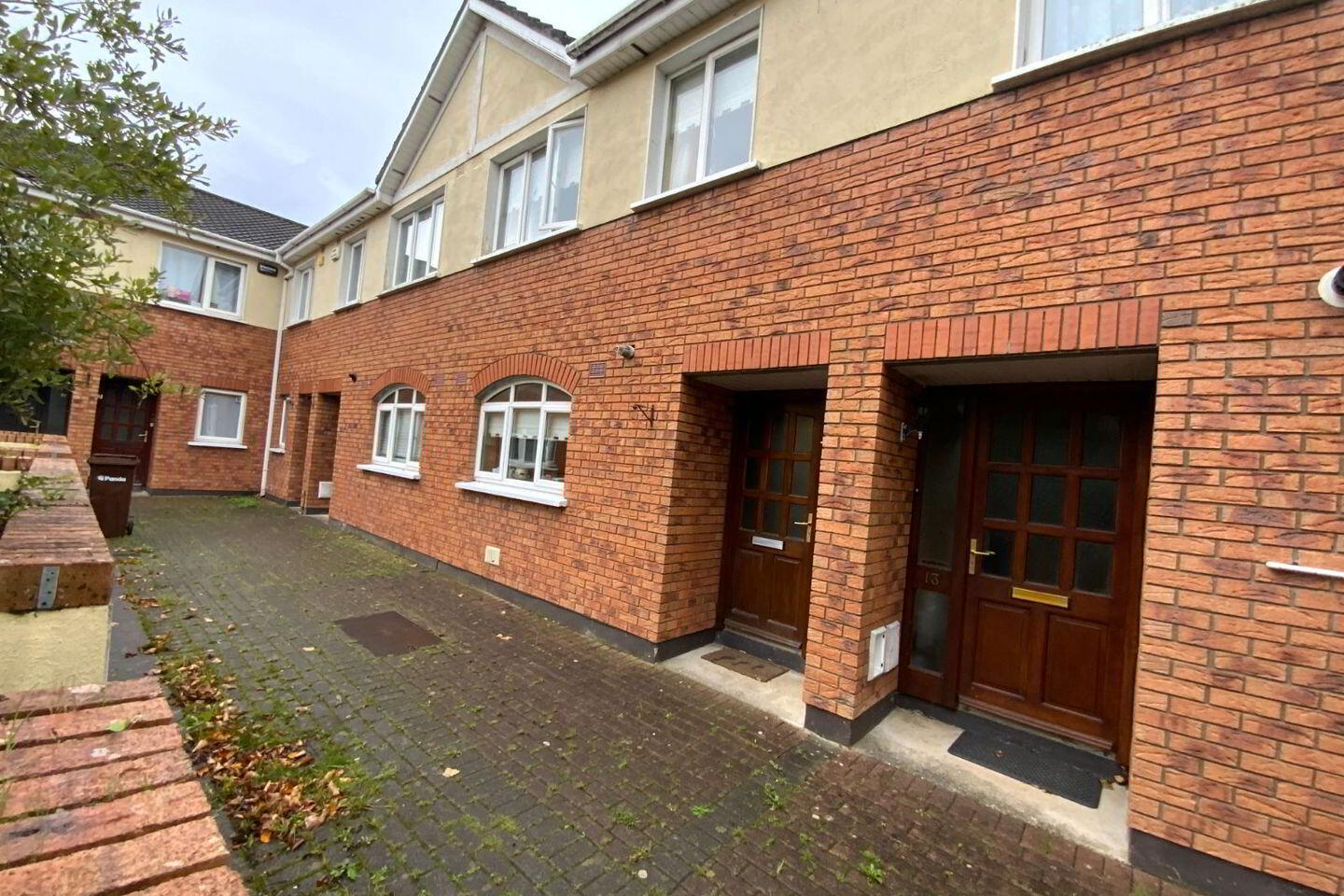 12 Woodlands Court 24 of 24