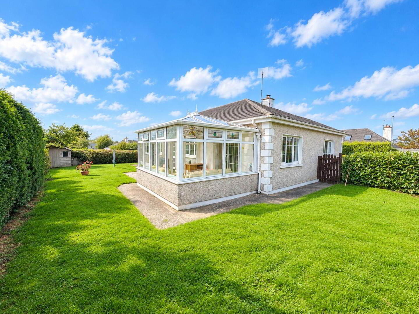 7 Ashcourt 2 of 18