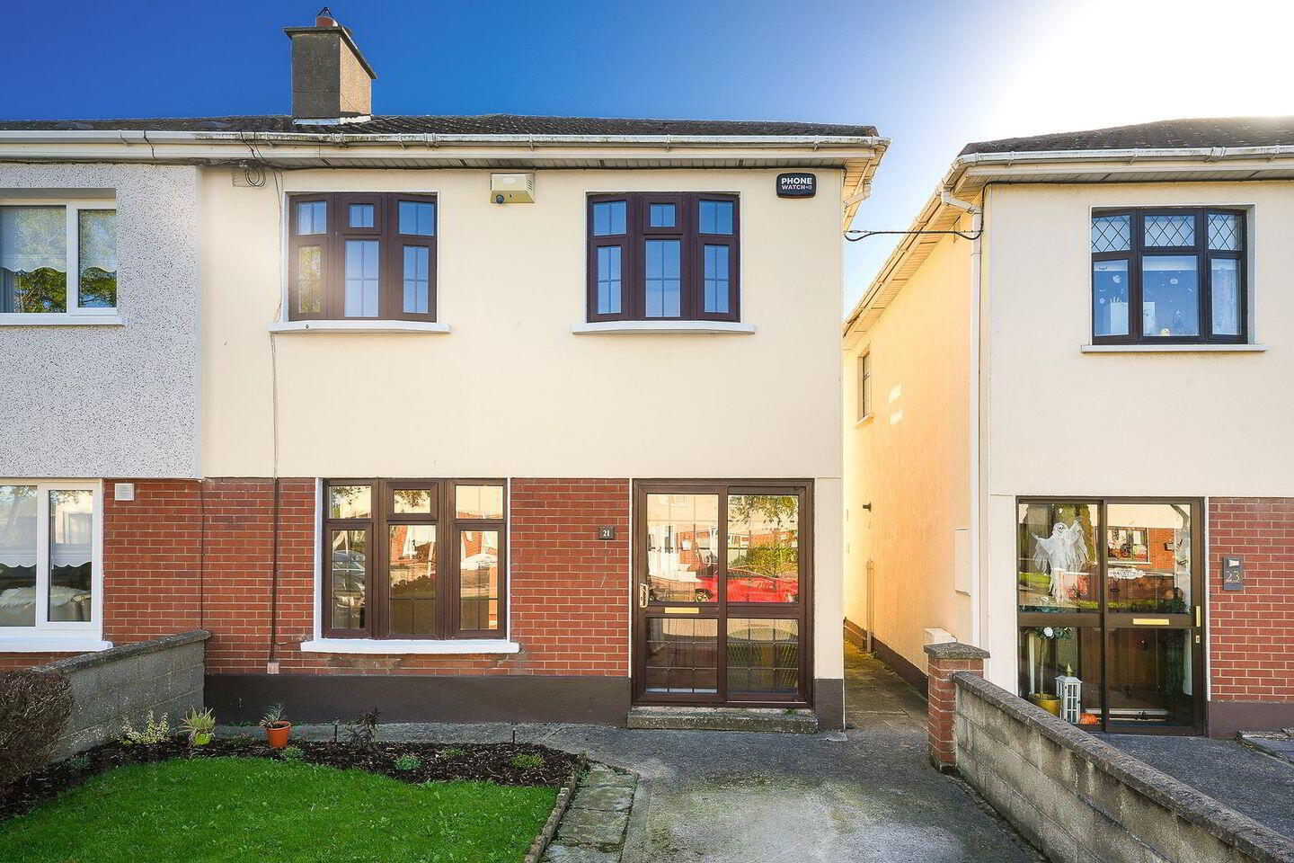 21 Palmerstown Lawn 2 of 24