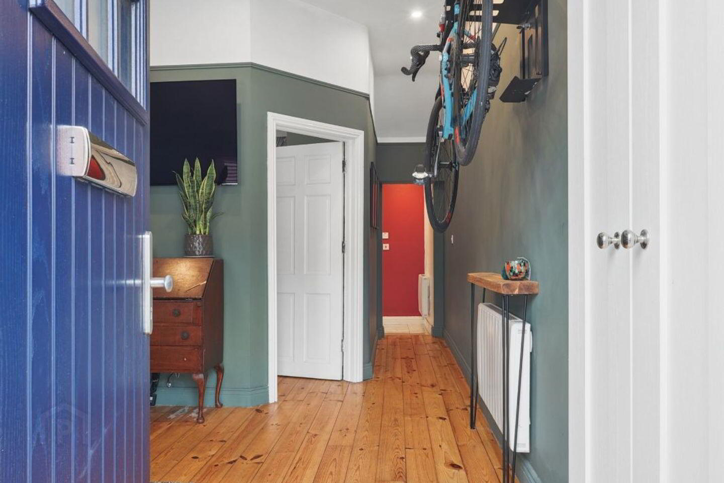 17 Maxwell Street 3 of 19