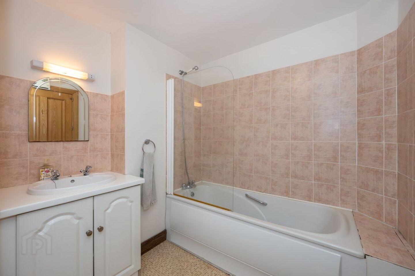 Apartment 8 The Old Quarry Coolroe 20 of 21