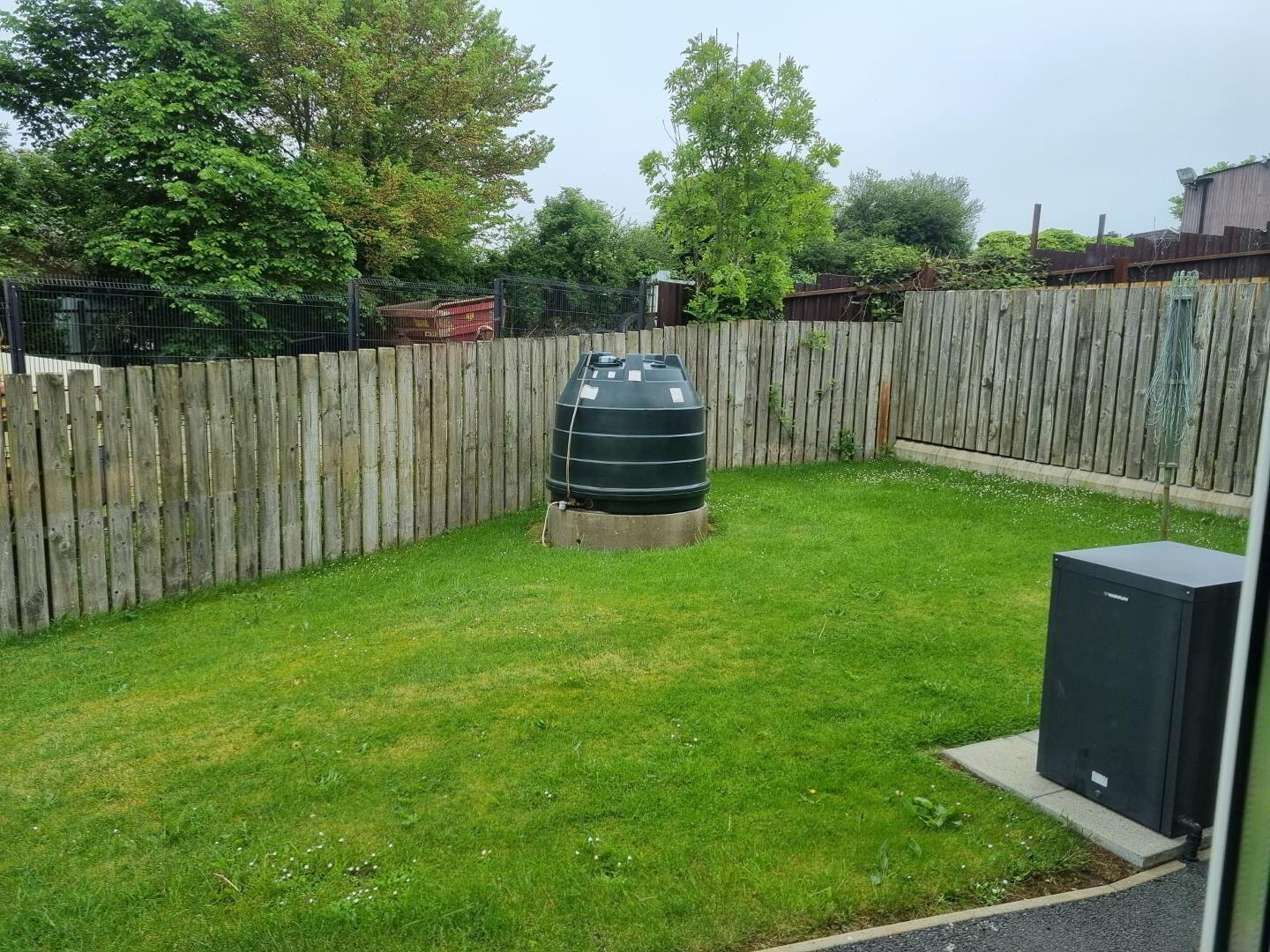 6 Broomhill Grove 13 of 13