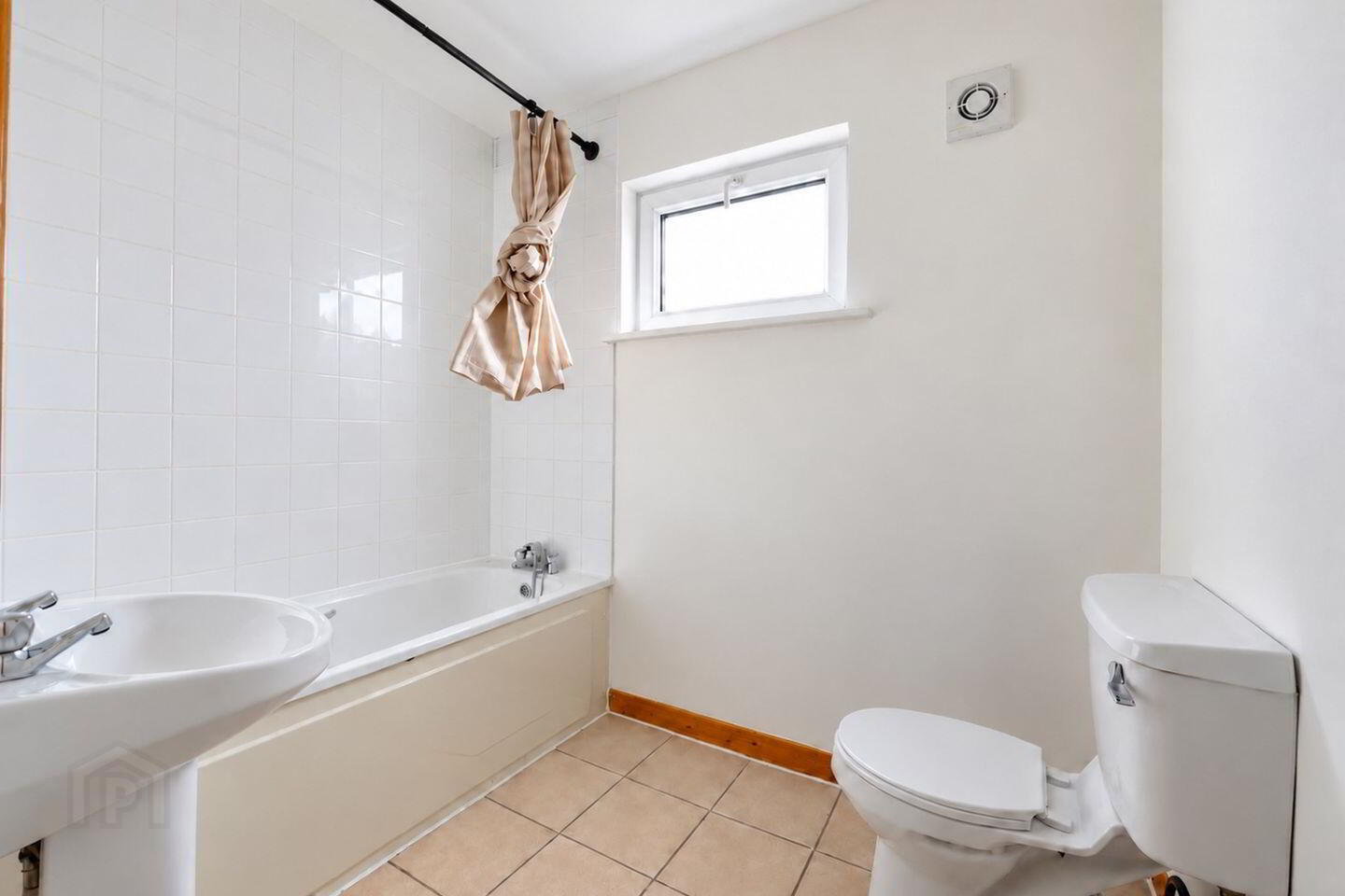 Apartment 48 Priory Quay 15 of 16