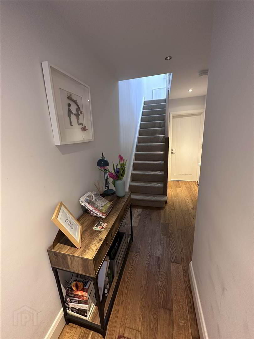 37a Spencer Street 3 of 11