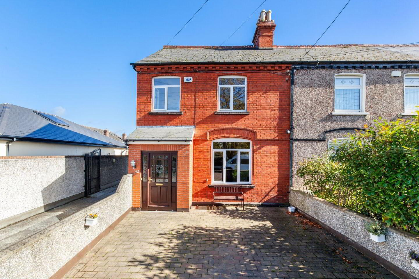 42 North Road 2 of 15