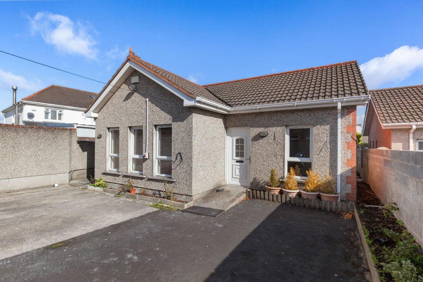 42A North Road 1 of 14