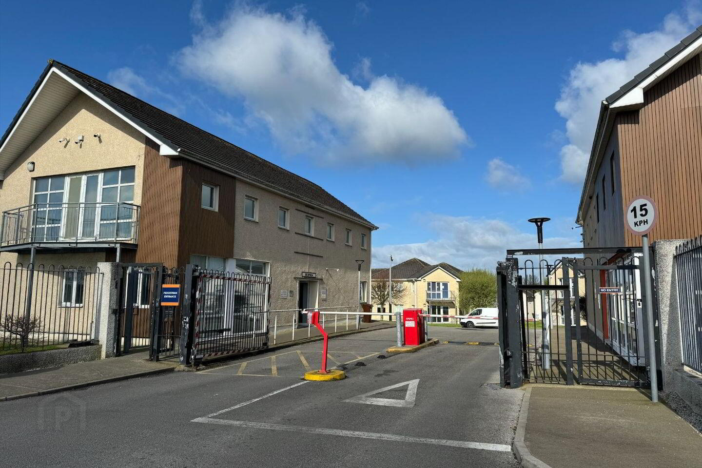 72thomond Student Village 2 of 6