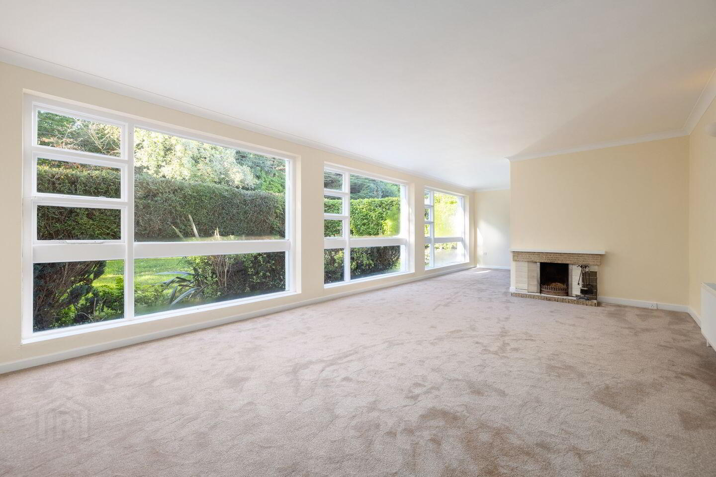 30 Granville Road 2 of 17