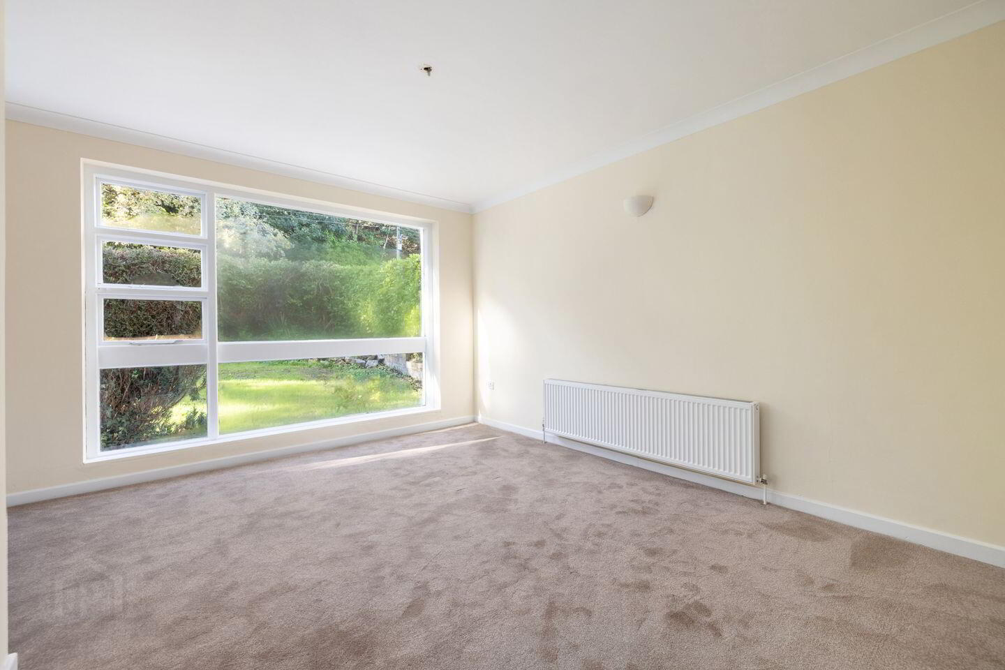 30 Granville Road 3 of 17