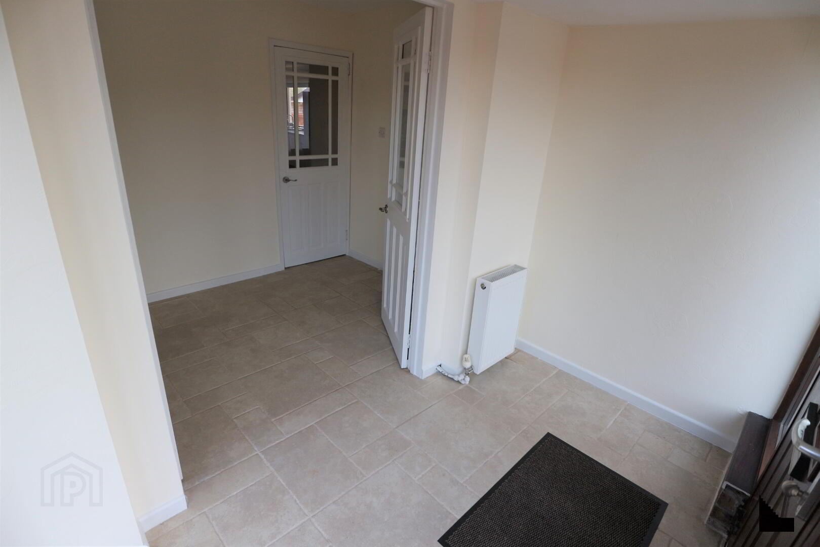 89 Larne Road 2 of 15