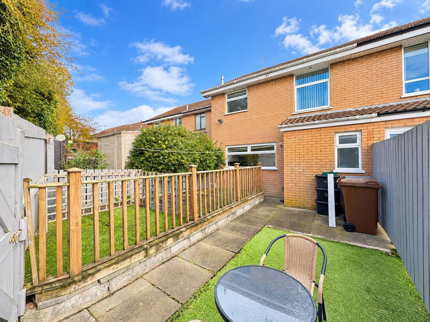 20 Dunluskin Crescent 11 of 12