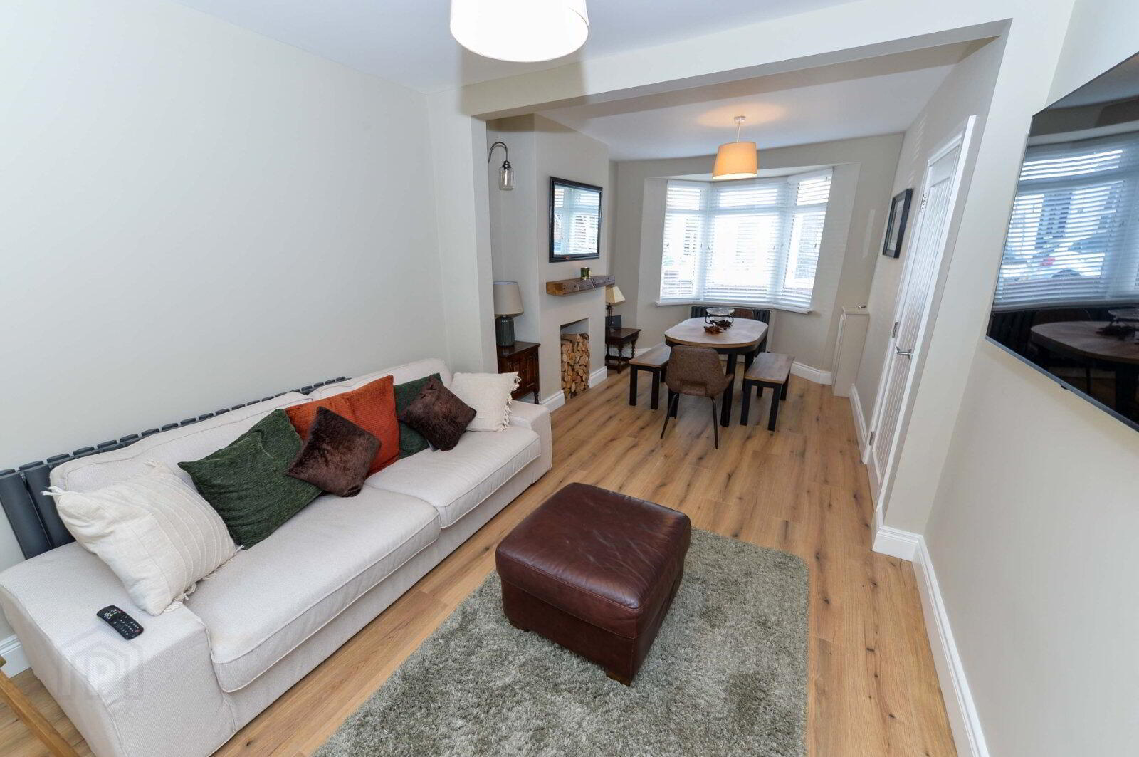 39 Belmont Avenue 2 of 12